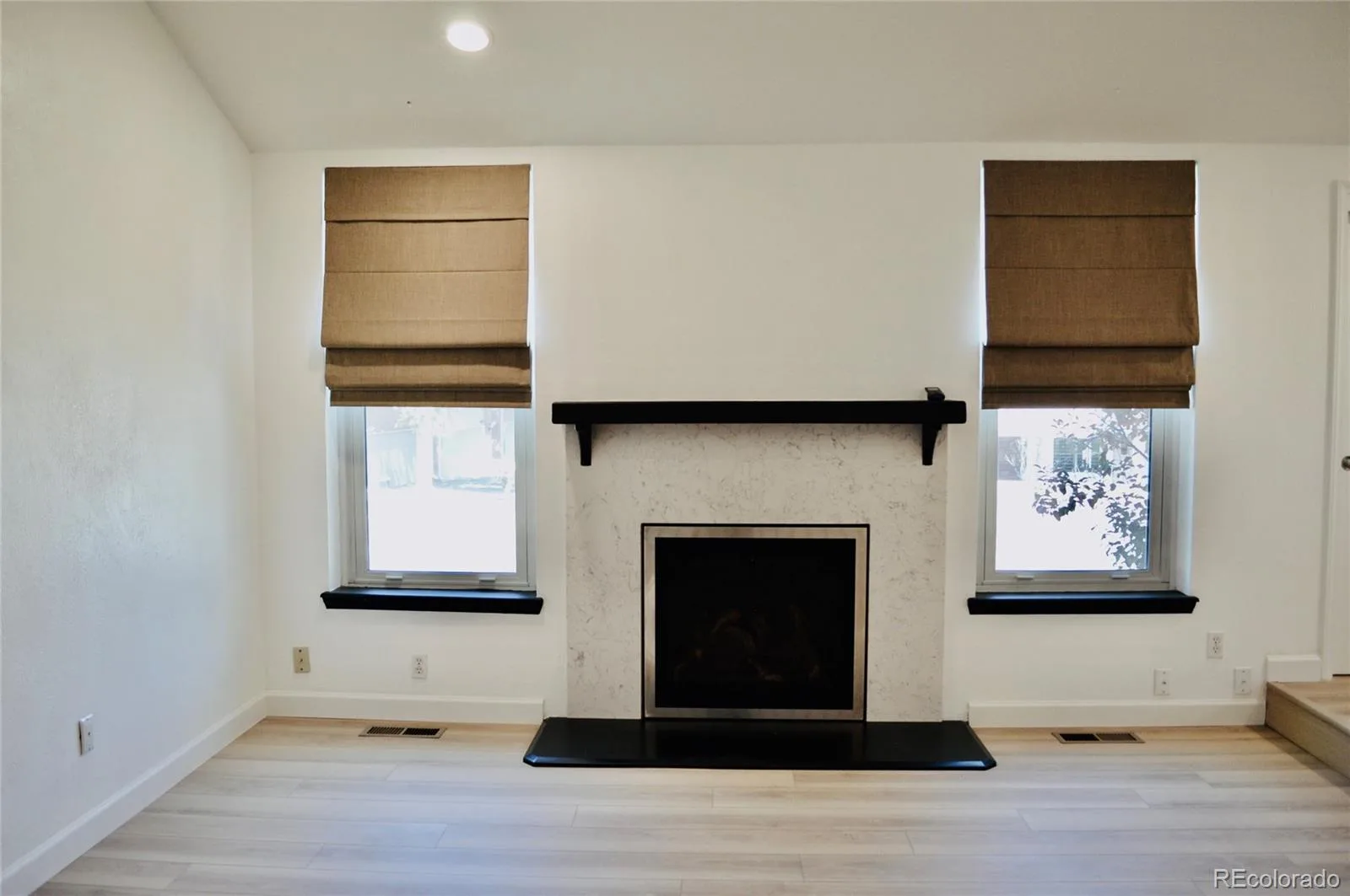 7629 S Monaco Way Centennial CO 80112 | MLS #REC4662197 08262026225245 1600 9
