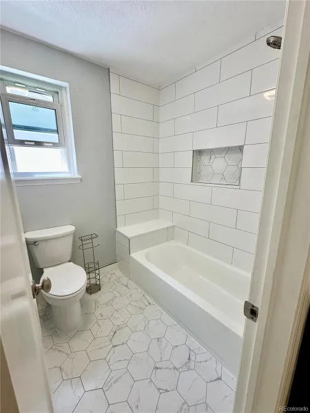7629 S Monaco Way Centennial CO 80112 | MLS #REC4662197 08262026225245 800 22