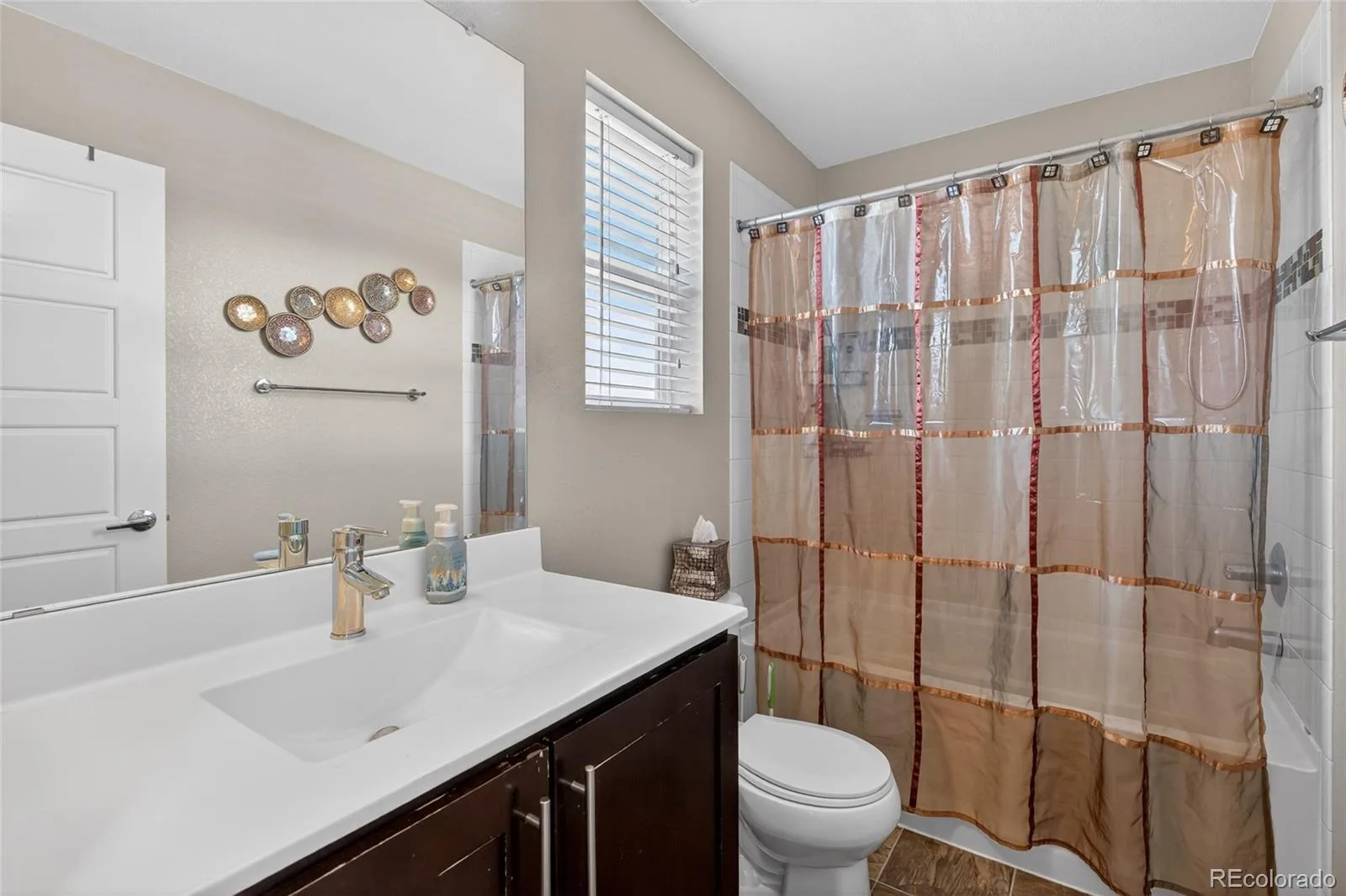 10826 Truckee Circle Commerce City CO 80022 | MLS #REC4662289 08022026001713 1600 23
