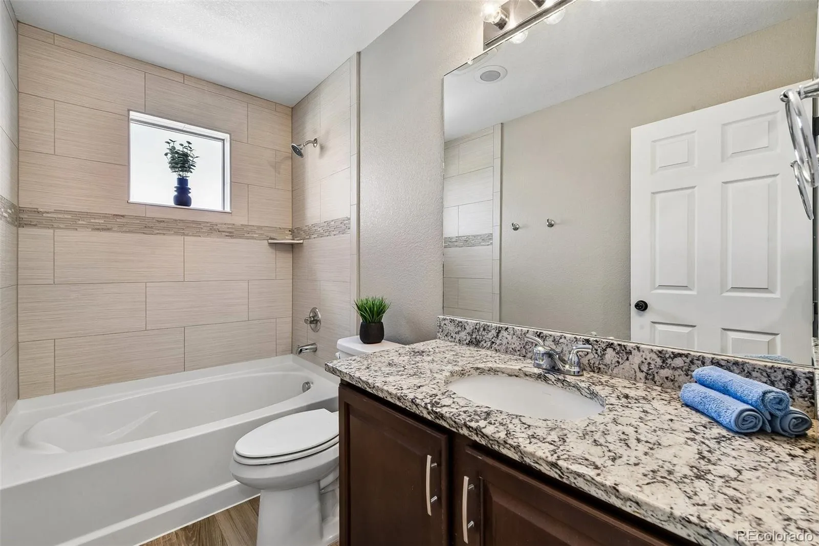 17778 E 44th Avenue Denver CO 80249 MLS #REC4662418 05182026175807 1600 18