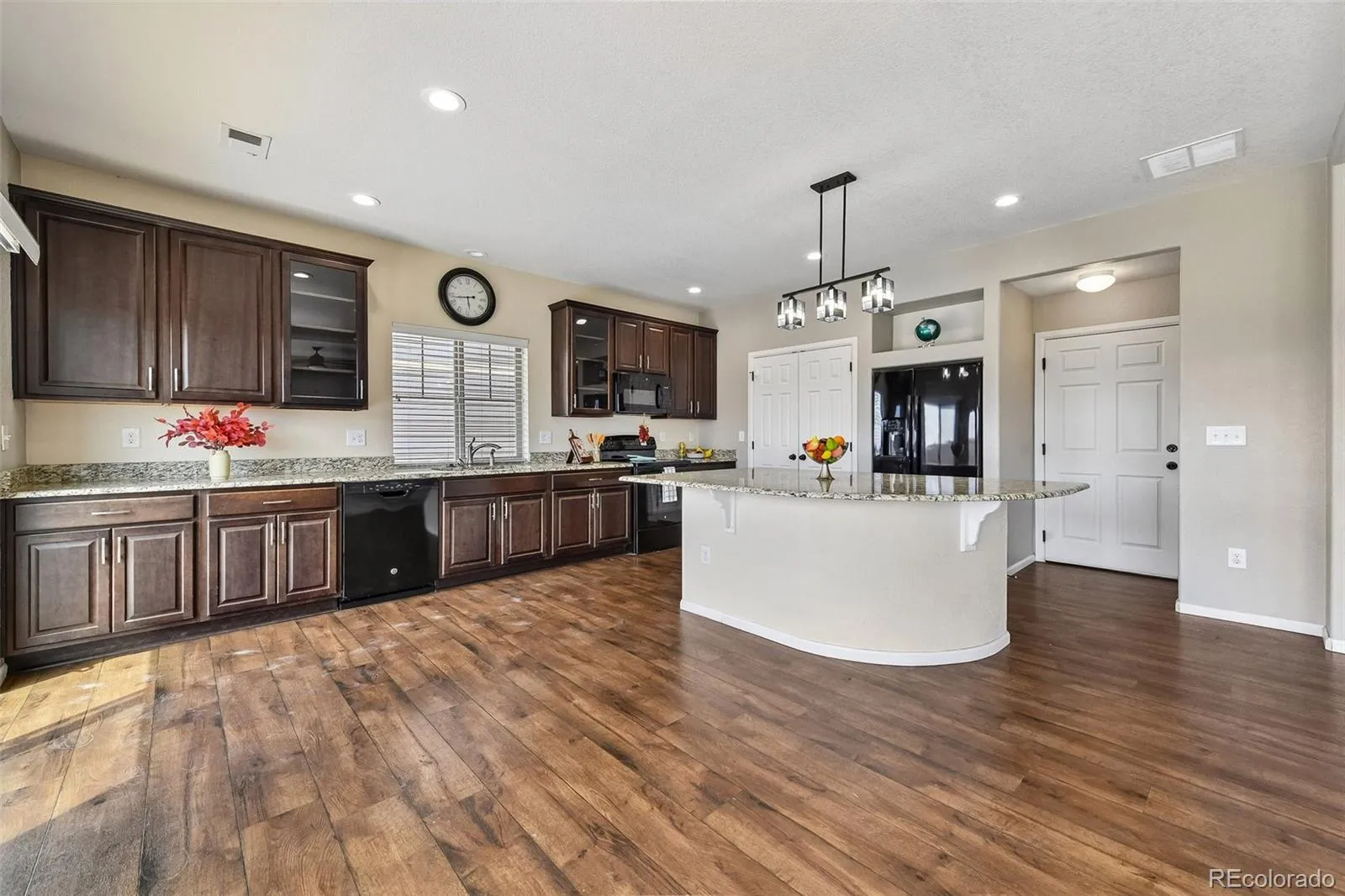 17778 E 44th Avenue Denver CO 80249 MLS #REC4662418 05182026175807 1600 2