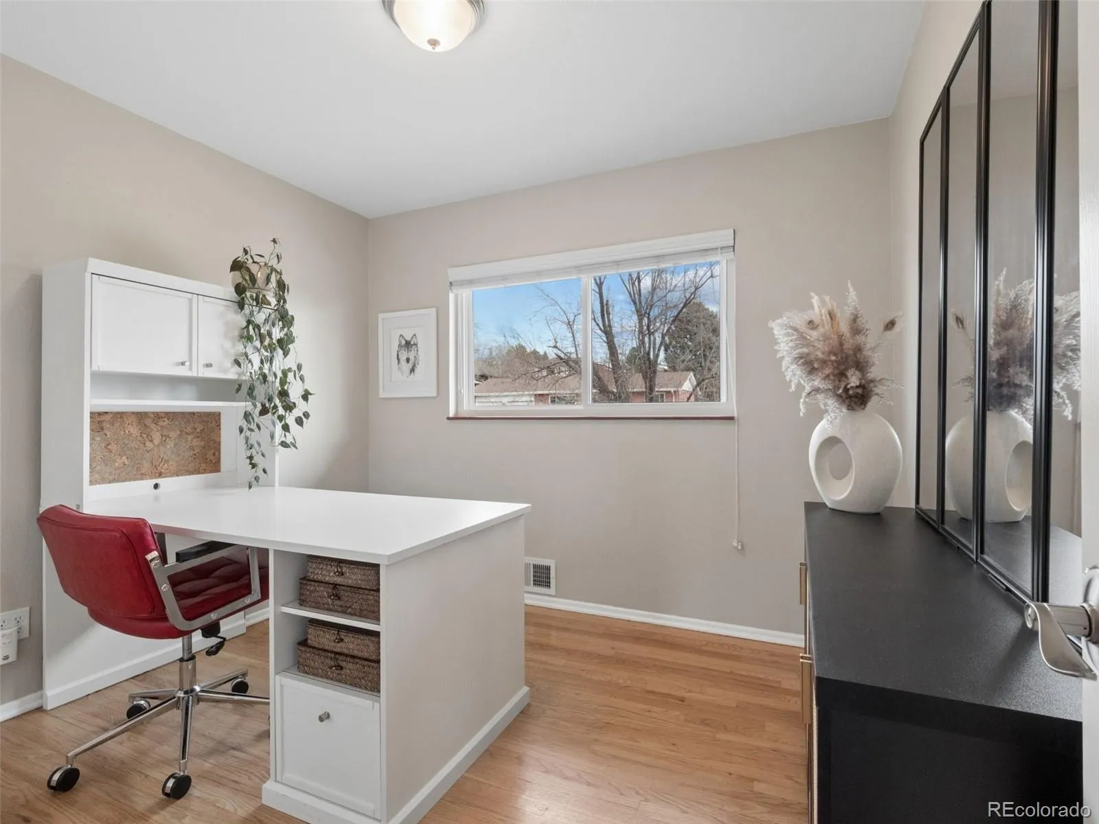 04192026123322 1600 13