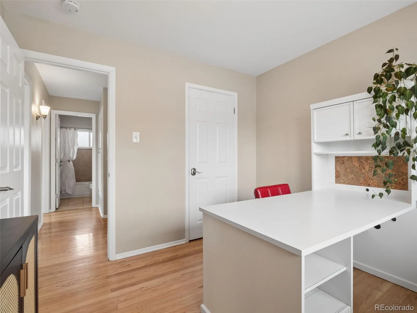 04192026123322 1600 14