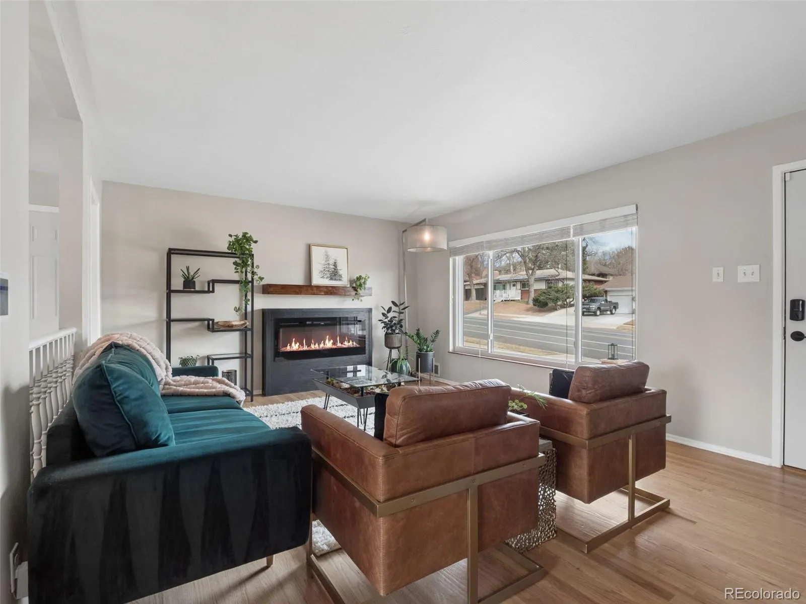 04192026123322 1600 17