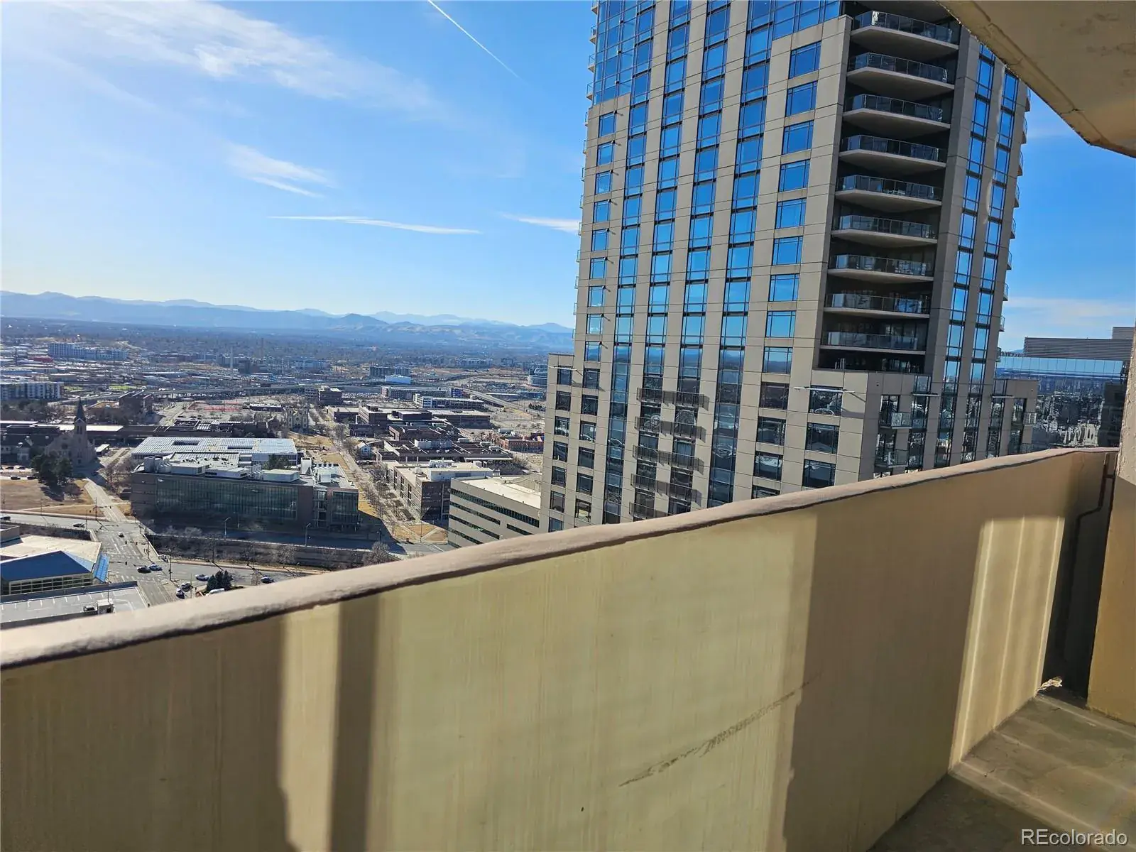 1020 15th Street #33B Denver CO 80202 MLS #REC4663183 02232026184614 1600 20