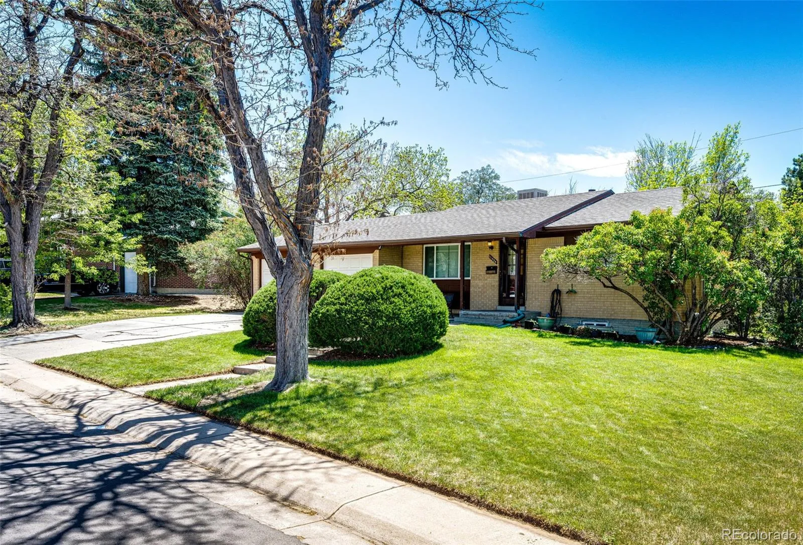 11994 E Virginia Drive Aurora CO 80012 MLS #REC4663301 05152026034411 1600 1