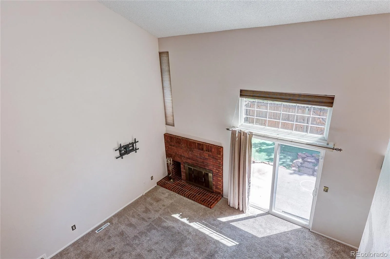 12943 E Cornell Avenue Aurora CO 80014 | MLS #REC4664013 09242026000048 1600 20