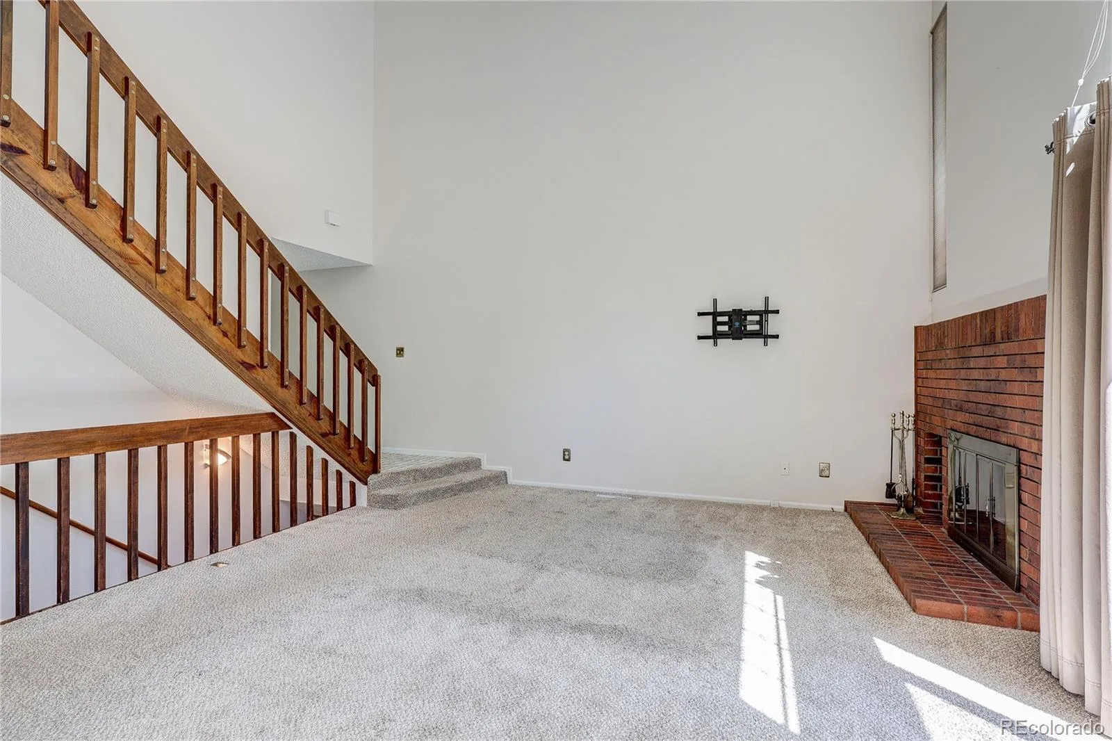 12943 E Cornell Avenue Aurora CO 80014 | MLS #REC4664013 09242026000048 1600 6