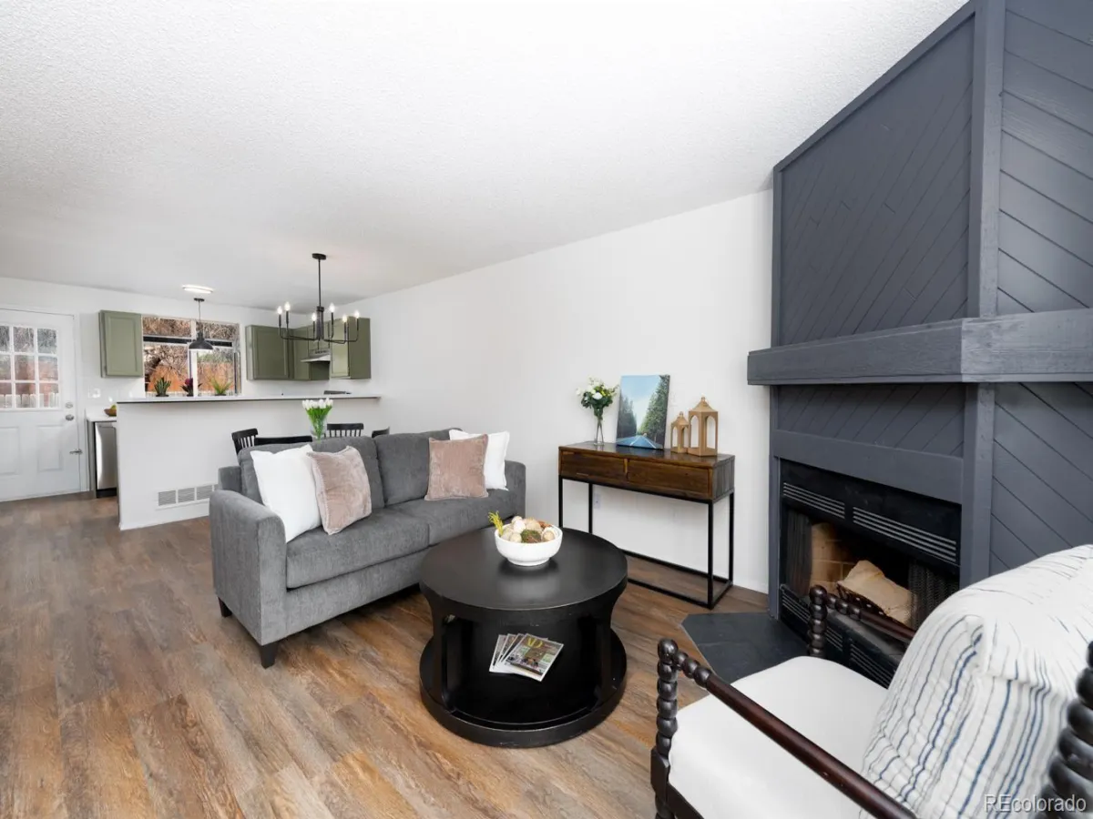 4501 S Crystal Way #E301 Aurora CO 80015 MLS #REC4664994 04102026023736 1200 7