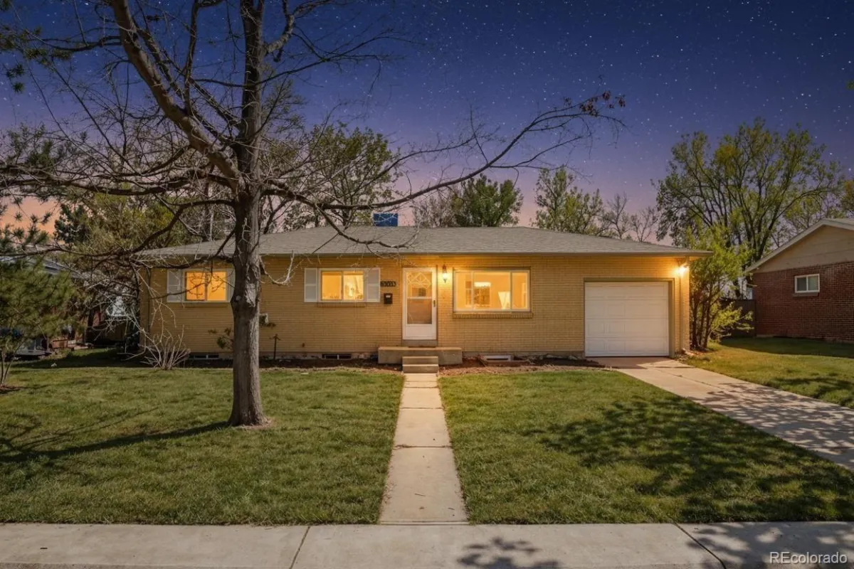 10250 W 65th Avenue Arvada CO 80004 MLS #REC4666891 04282026185118 1200 38