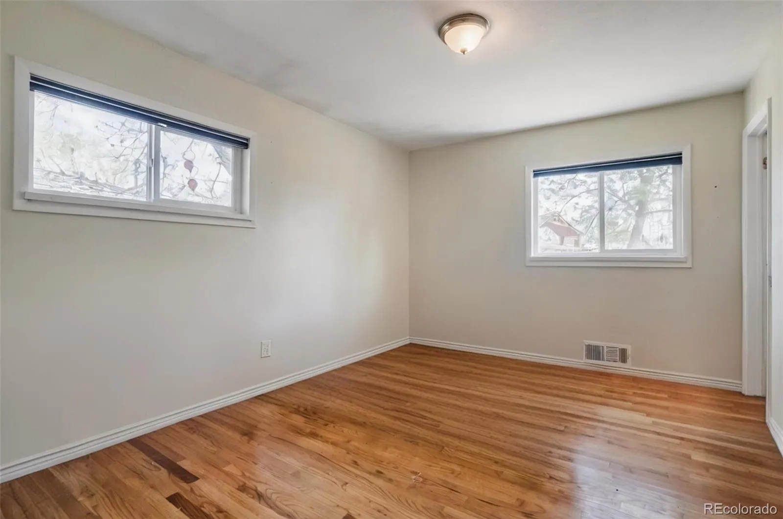 10250 W 65th Avenue Arvada CO 80004 MLS #REC4666891 04282026185118 1600 11