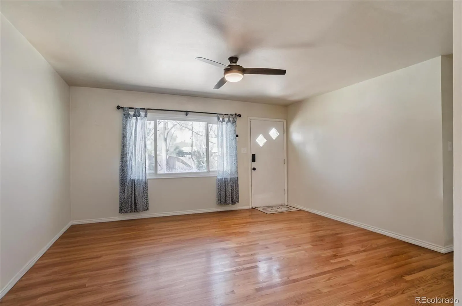 10250 W 65th Avenue Arvada CO 80004 MLS #REC4666891 04282026185118 1600 3