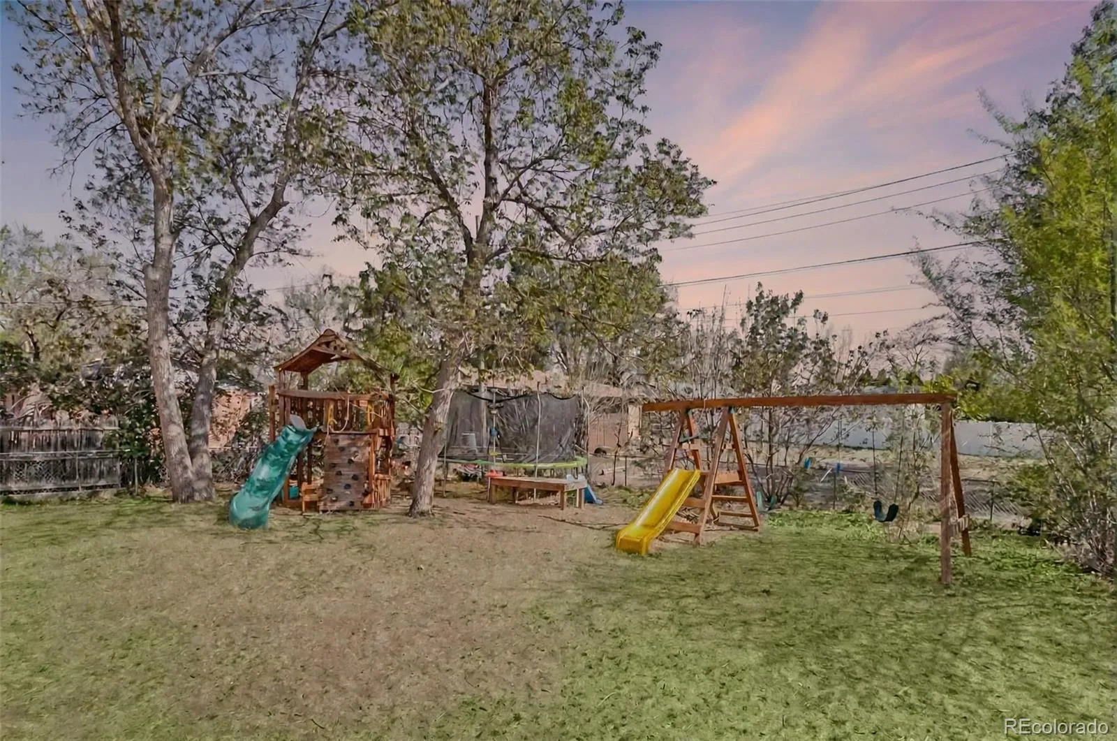 10250 W 65th Avenue Arvada CO 80004 MLS #REC4666891 04282026185118 1600 37
