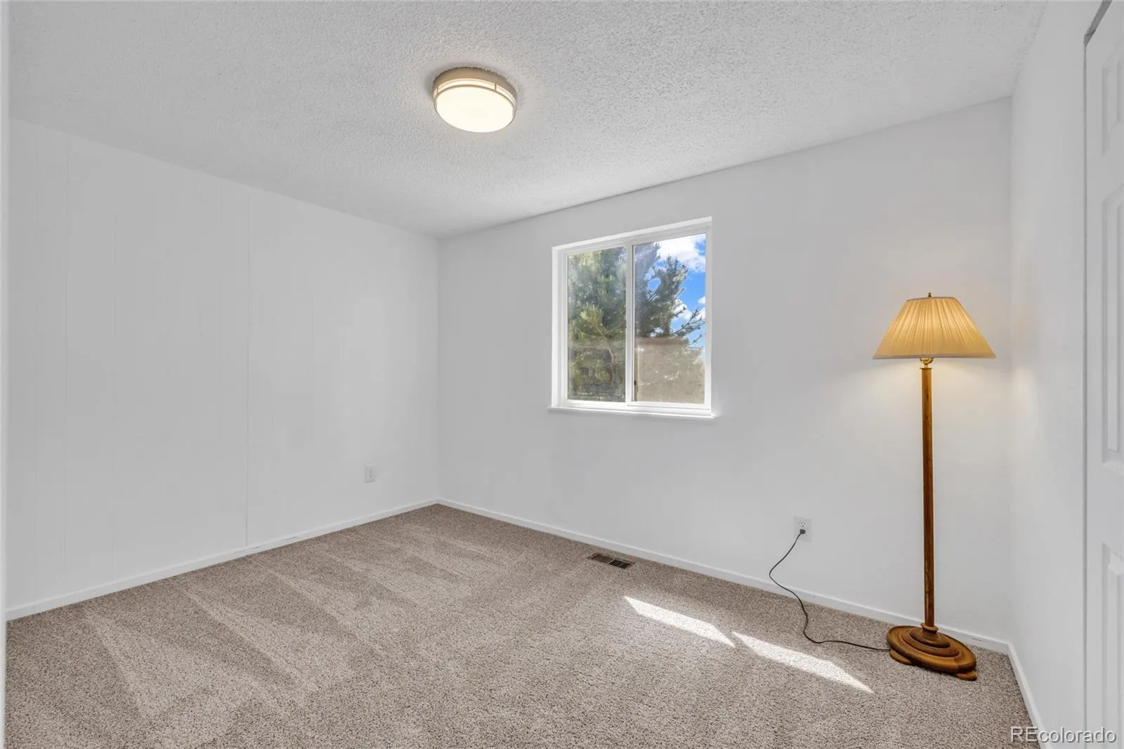 15949 E Brunswick Drive Aurora CO 80013 | MLS #REC4667010 08192026045946 1600 11