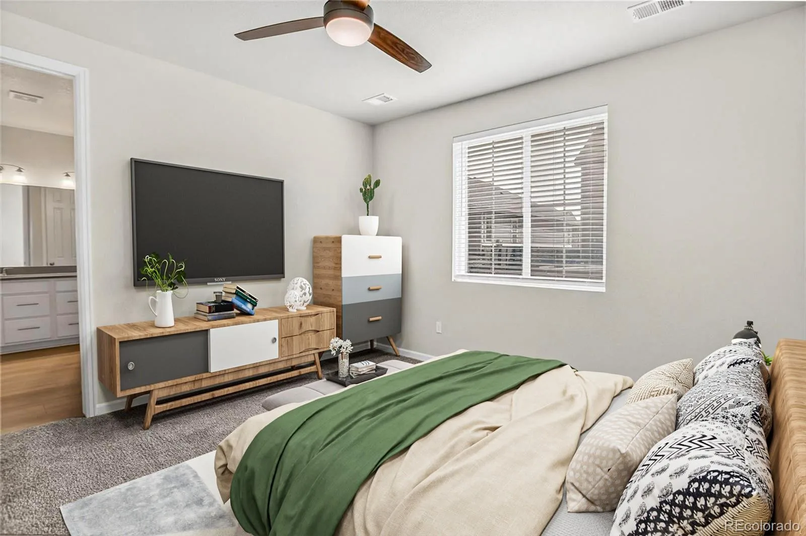 26984 E Archer Avenue Aurora CO 80018 | MLS #REC4667995 06292026214742 1600 19