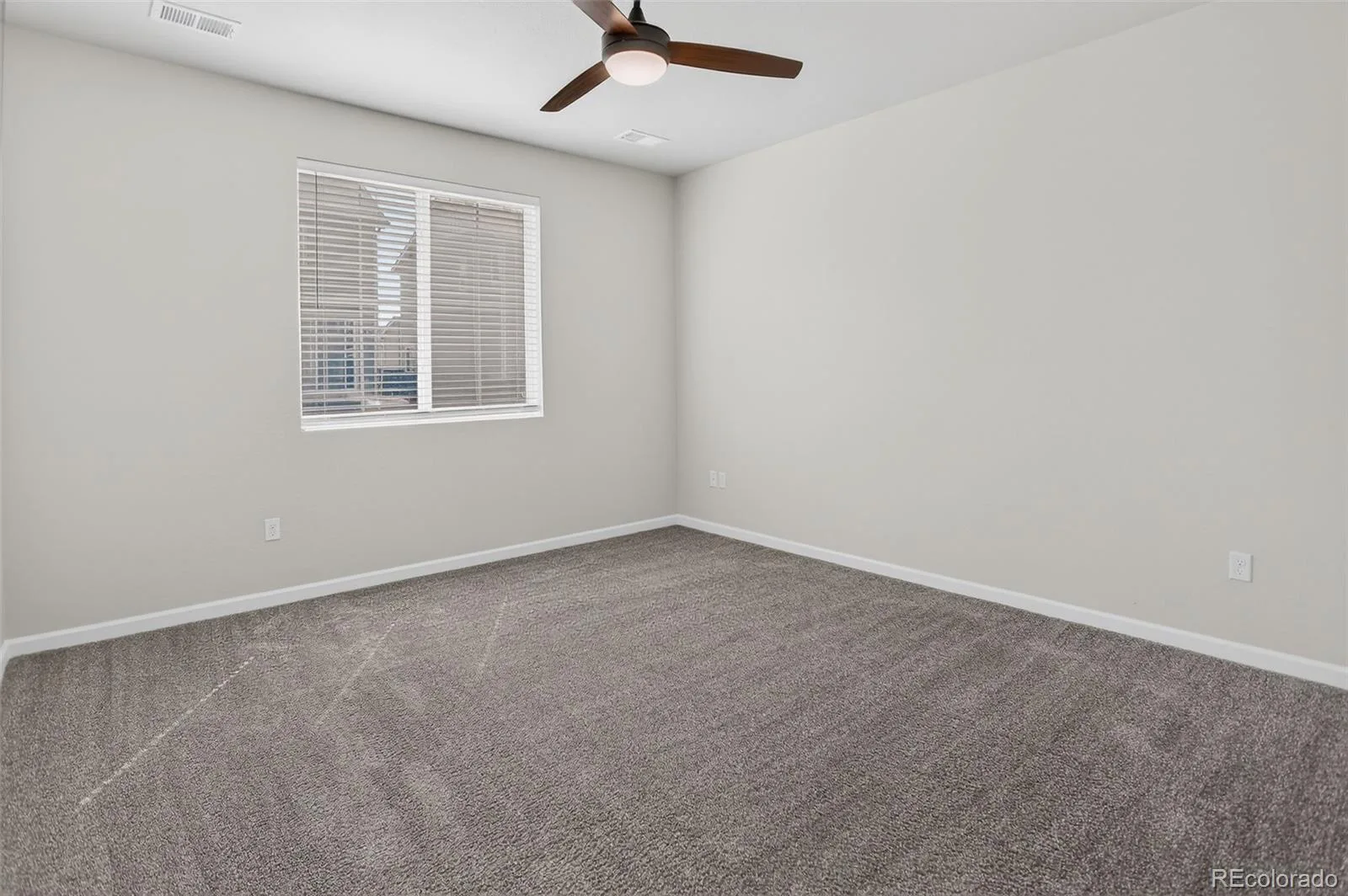 26984 E Archer Avenue Aurora CO 80018 | MLS #REC4667995 06292026214742 1600 24