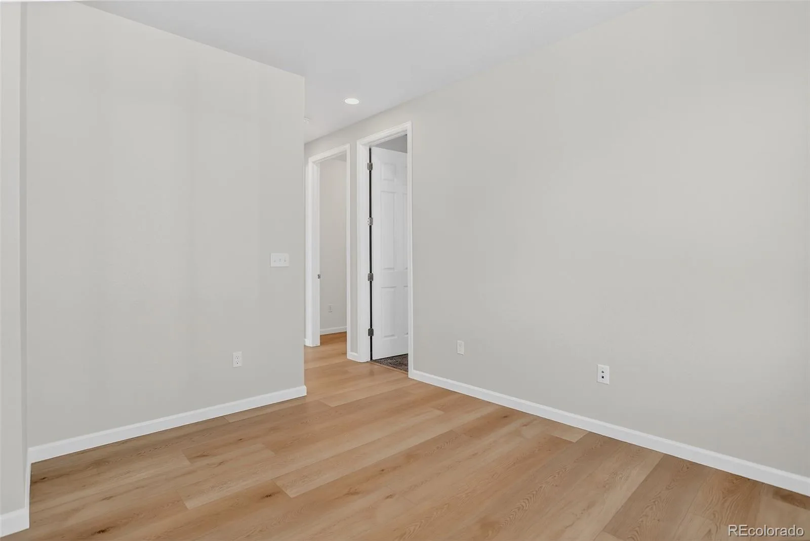 26984 E Archer Avenue Aurora CO 80018 | MLS #REC4667995 06292026214742 1600 27