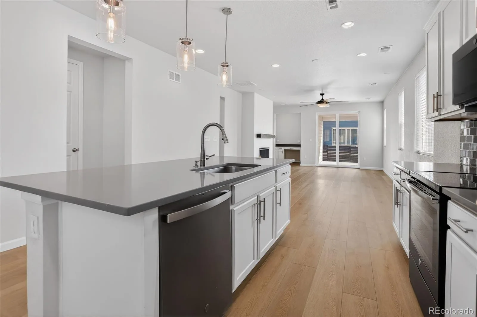 26984 E Archer Avenue Aurora CO 80018 | MLS #REC4667995 06292026214742 1600 7
