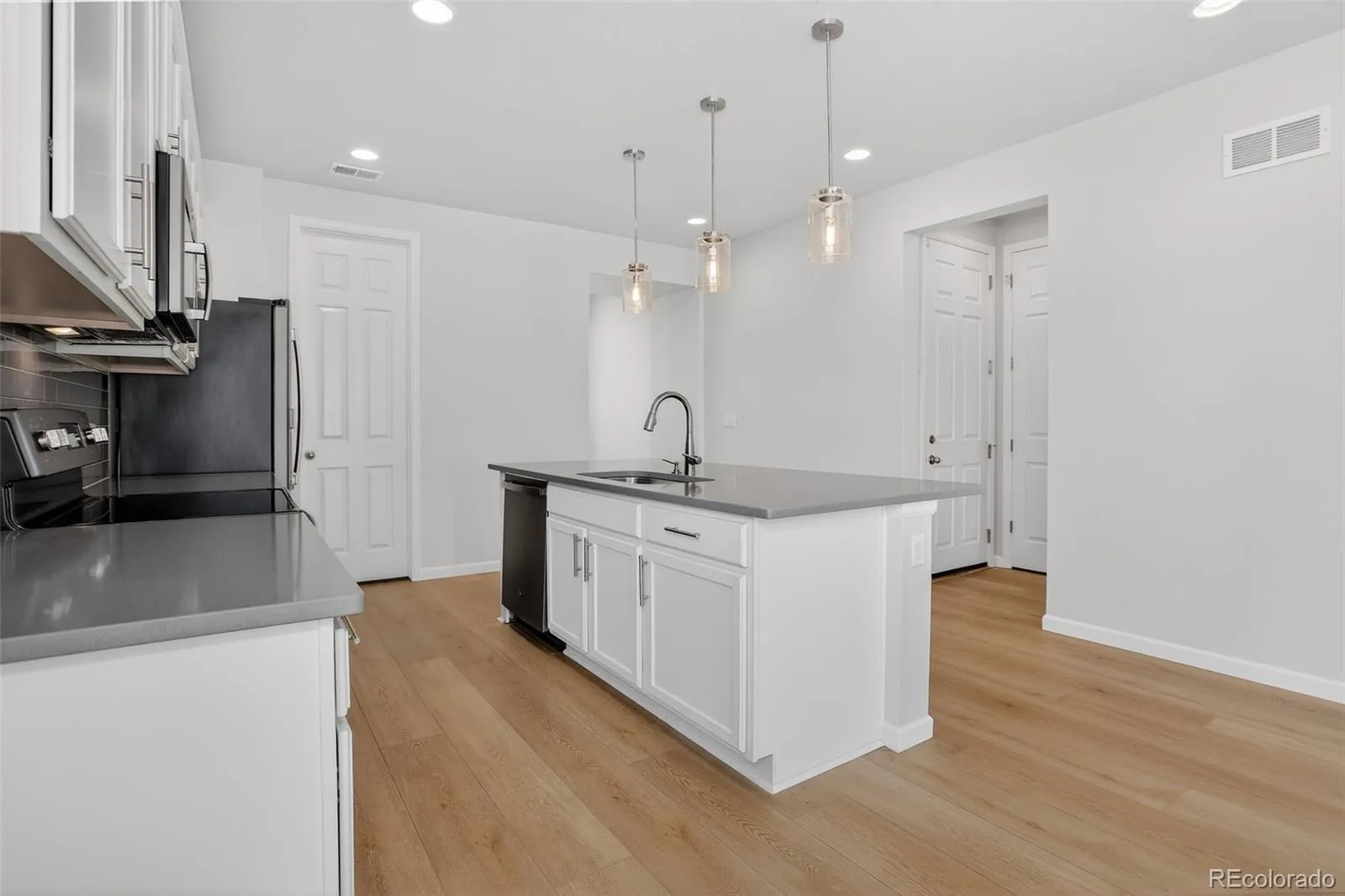 26984 E Archer Avenue Aurora CO 80018 | MLS #REC4667995 06292026214742 1600 9