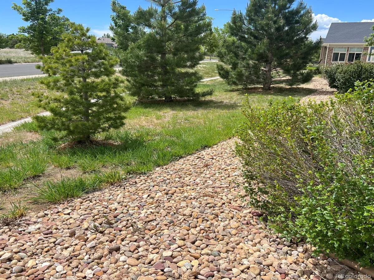 2029 S Flanders Way #B Aurora CO 80013 | MLS #REC4668190 08262026134246 1200 19