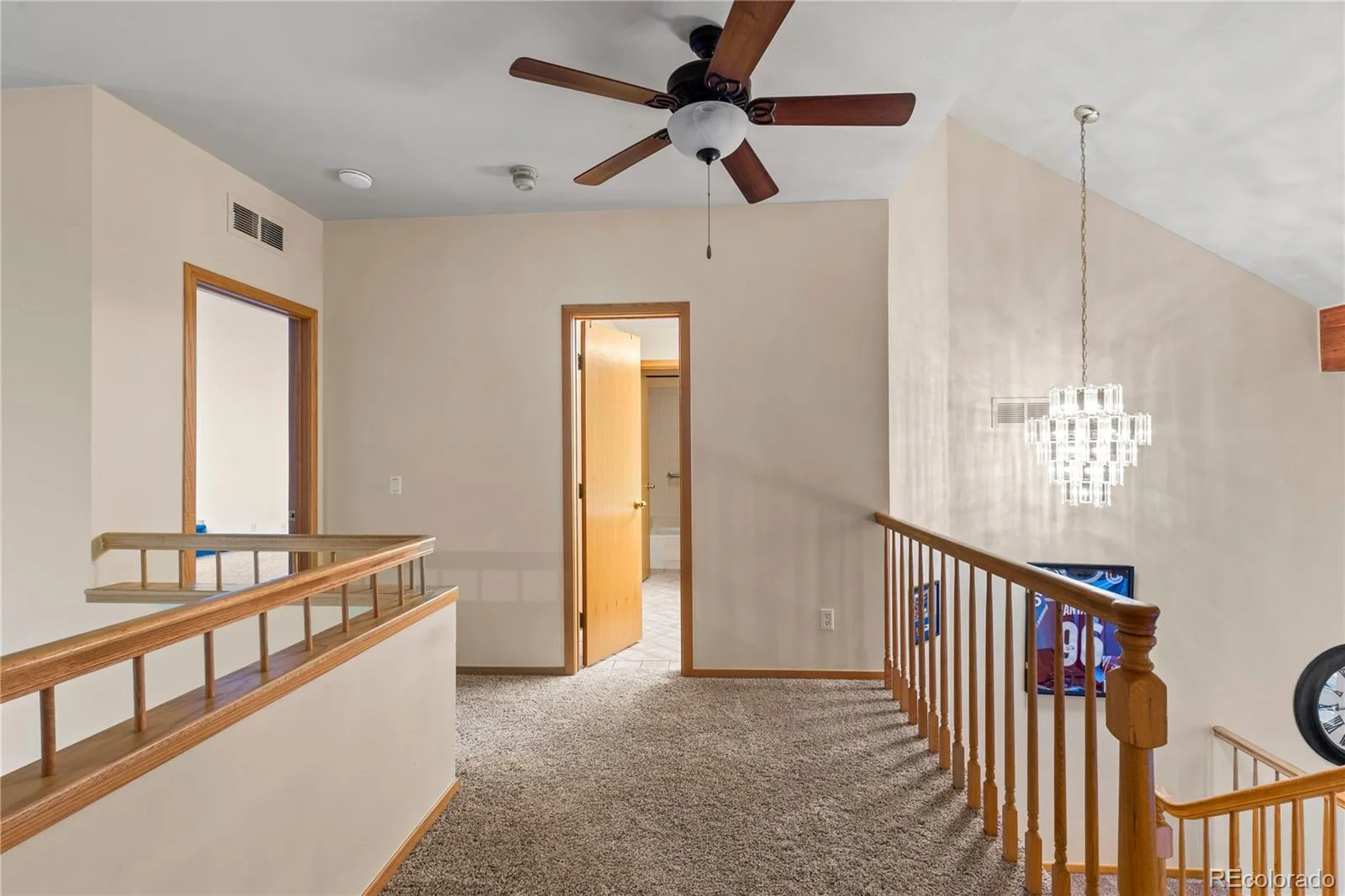2212 Emerald Drive Castle Rock CO 80104 | MLS #REC4670824 08302026154439 1600 33