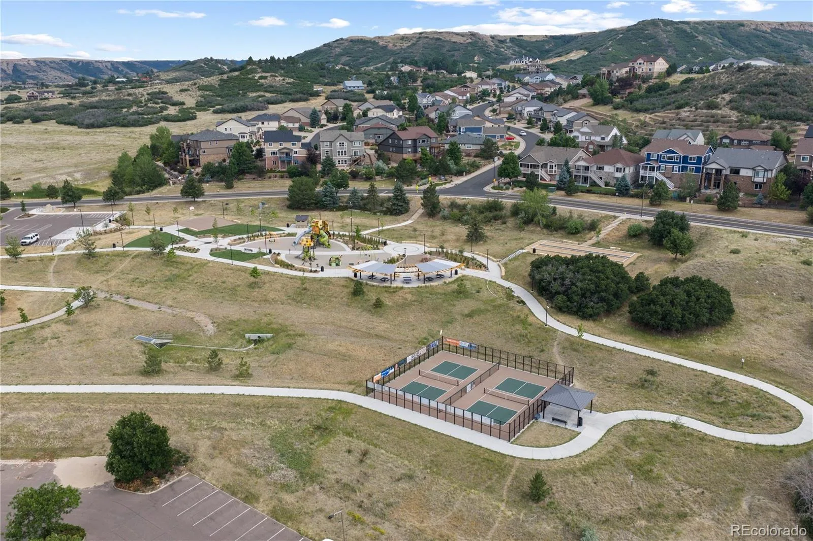 2212 Emerald Drive Castle Rock CO 80104 | MLS #REC4670824 08302026154439 1600 46