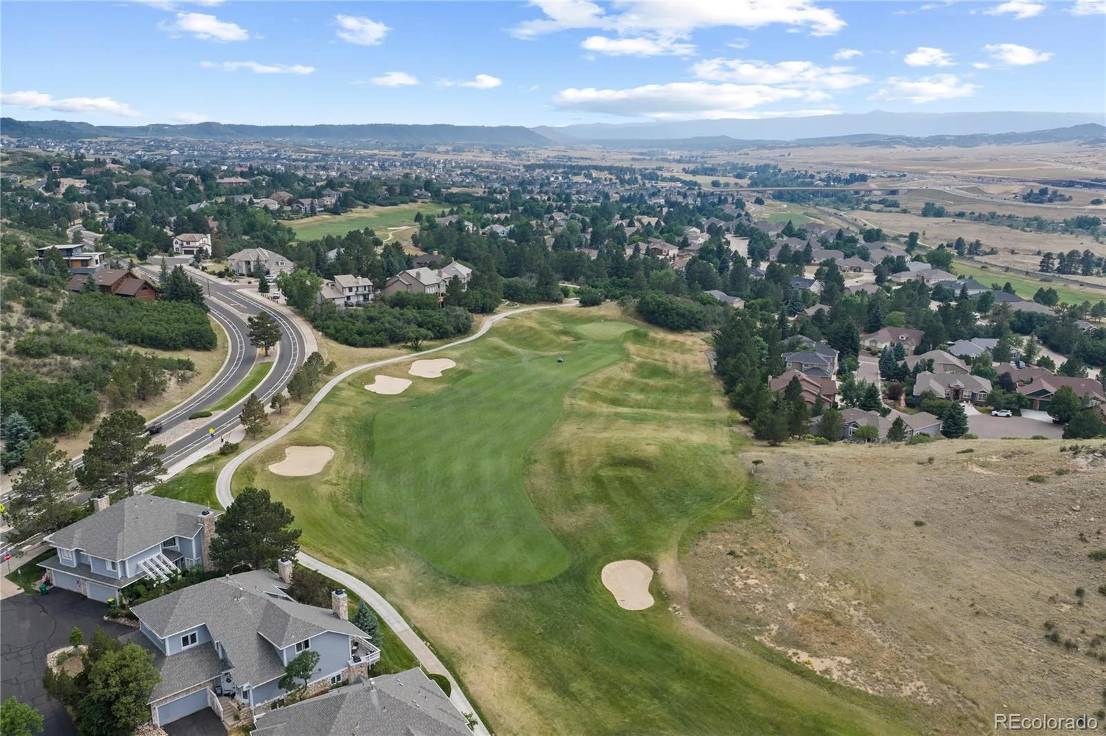 2212 Emerald Drive Castle Rock CO 80104 | MLS #REC4670824 08302026154439 1600 47