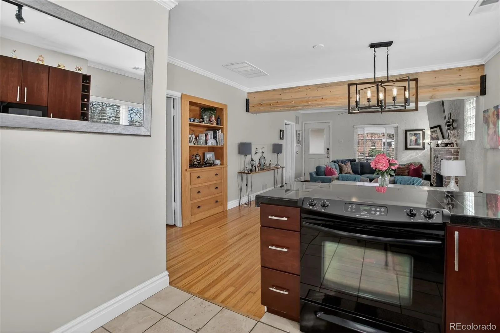 04172026234214 1600 17