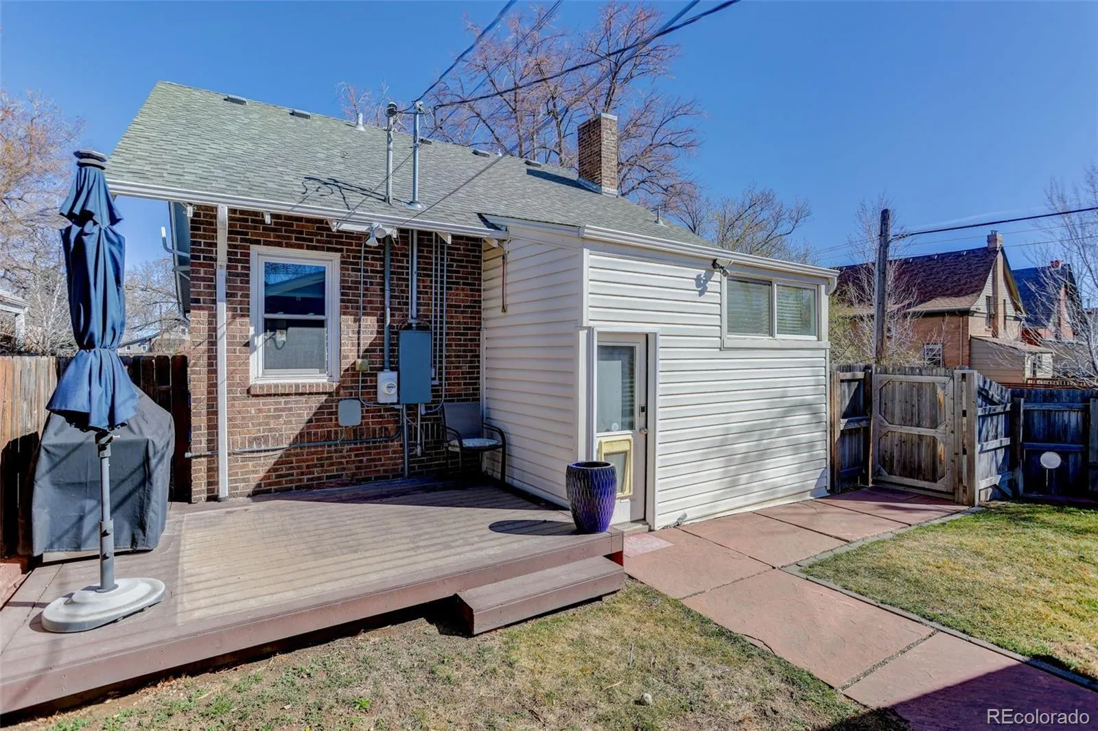 04172026234214 1600 32