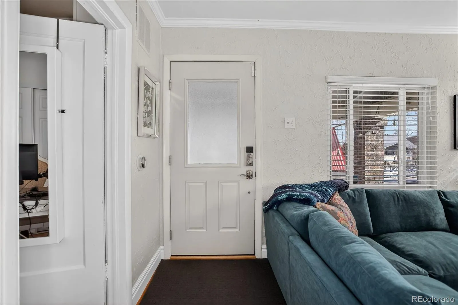 04172026234214 1600 5