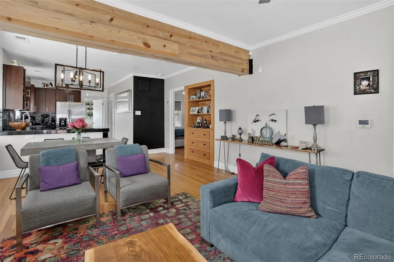 04172026234214 1600 9