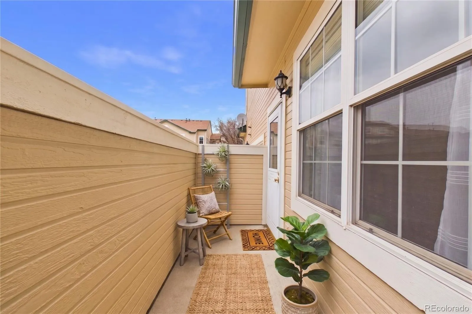 4025 S Dillon Way #102 Aurora CO 80014 MLS #REC4671981 05072026163705 1600 8