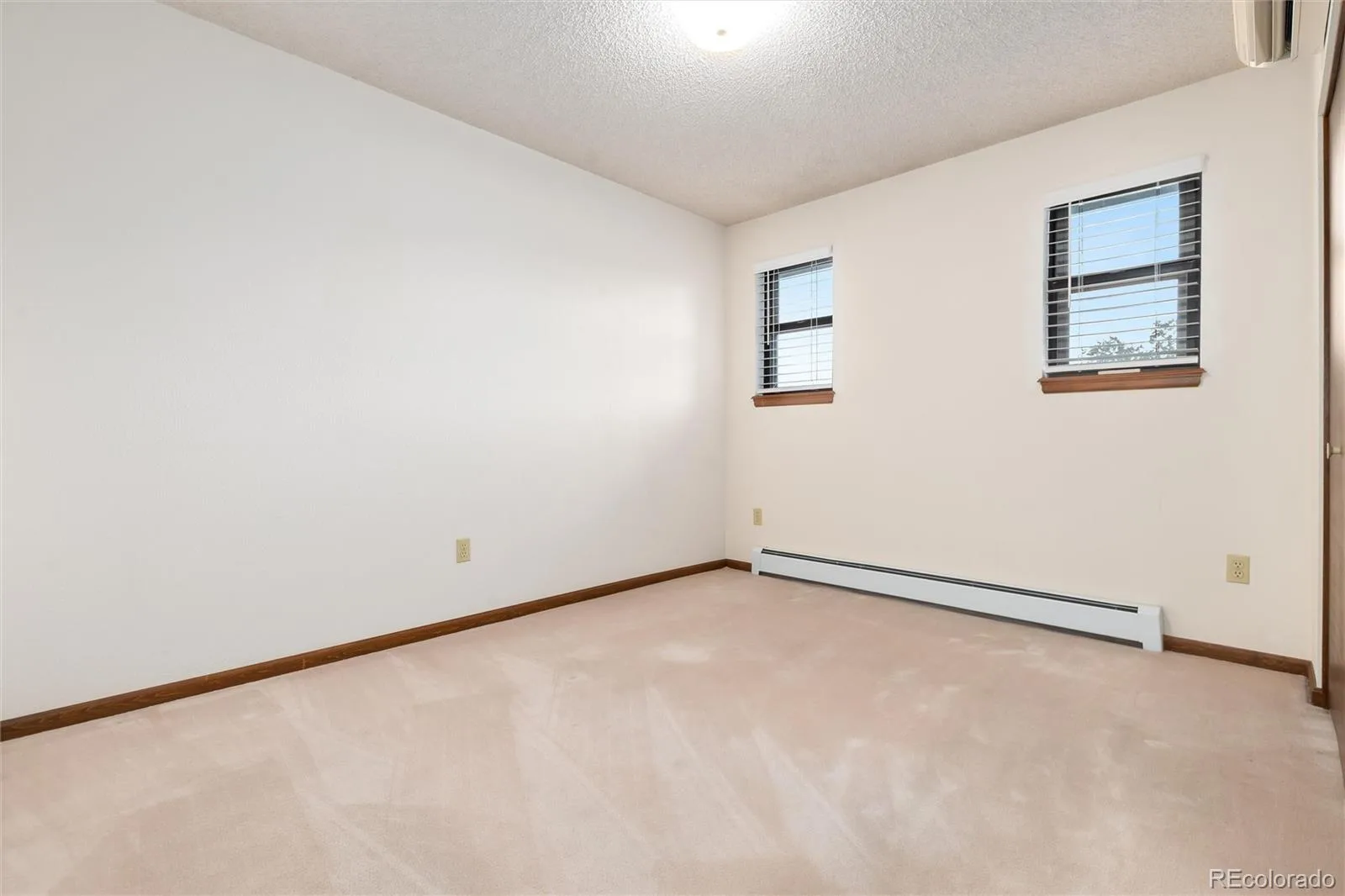 8055 Newman Street Arvada CO 80005 | MLS #REC4672636 08132026175435 1600 22
