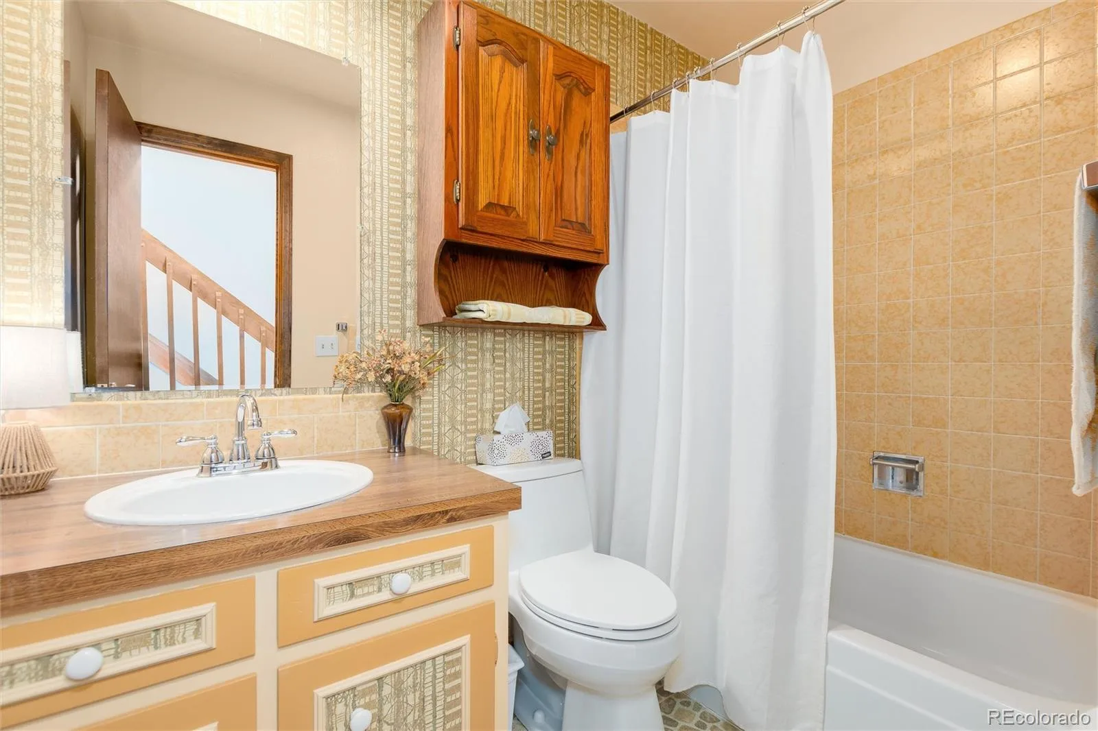 8055 Newman Street Arvada CO 80005 | MLS #REC4672636 08132026175435 1600 24