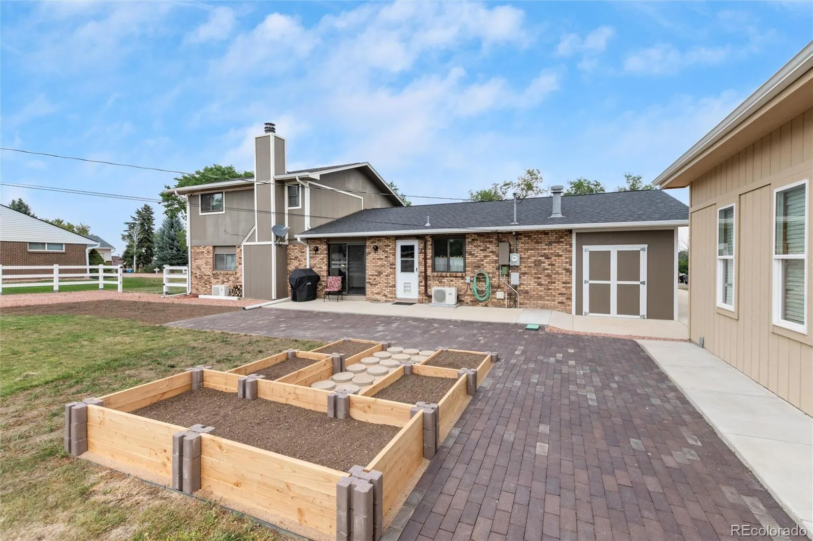 8055 Newman Street Arvada CO 80005 | MLS #REC4672636 08132026175435 1600 30