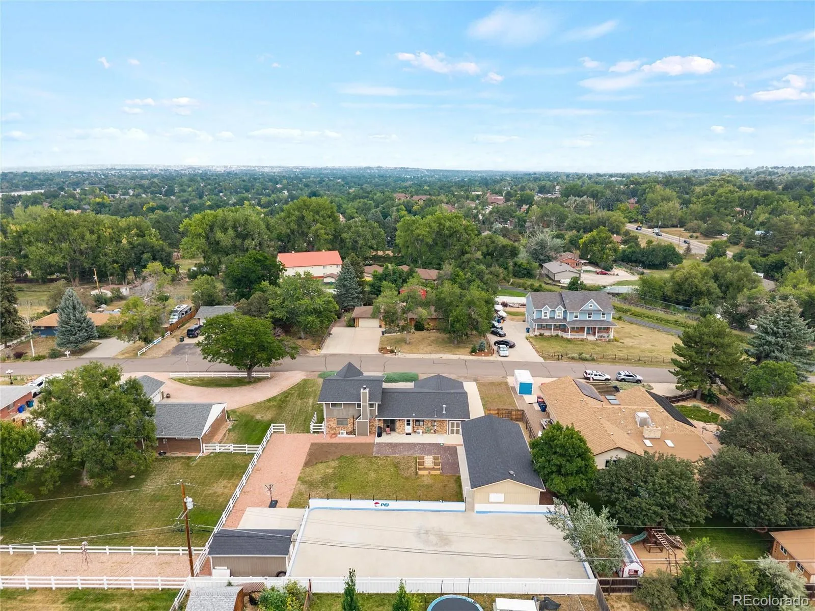 8055 Newman Street Arvada CO 80005 | MLS #REC4672636 08132026175435 1600 37