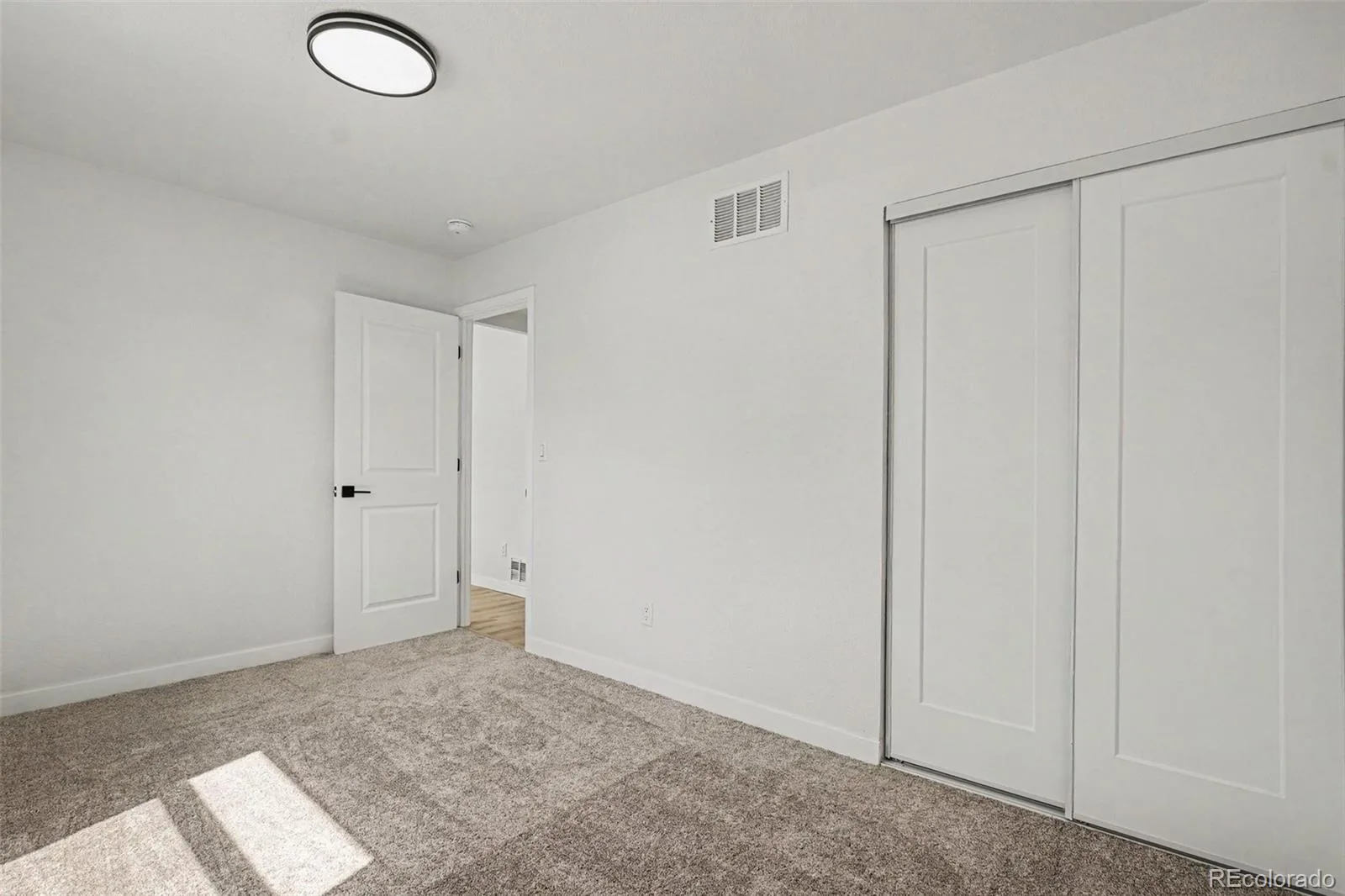 7731 Kearney Drive Commerce City CO 80022 | MLS #REC4673024 08202026000556 1600 14