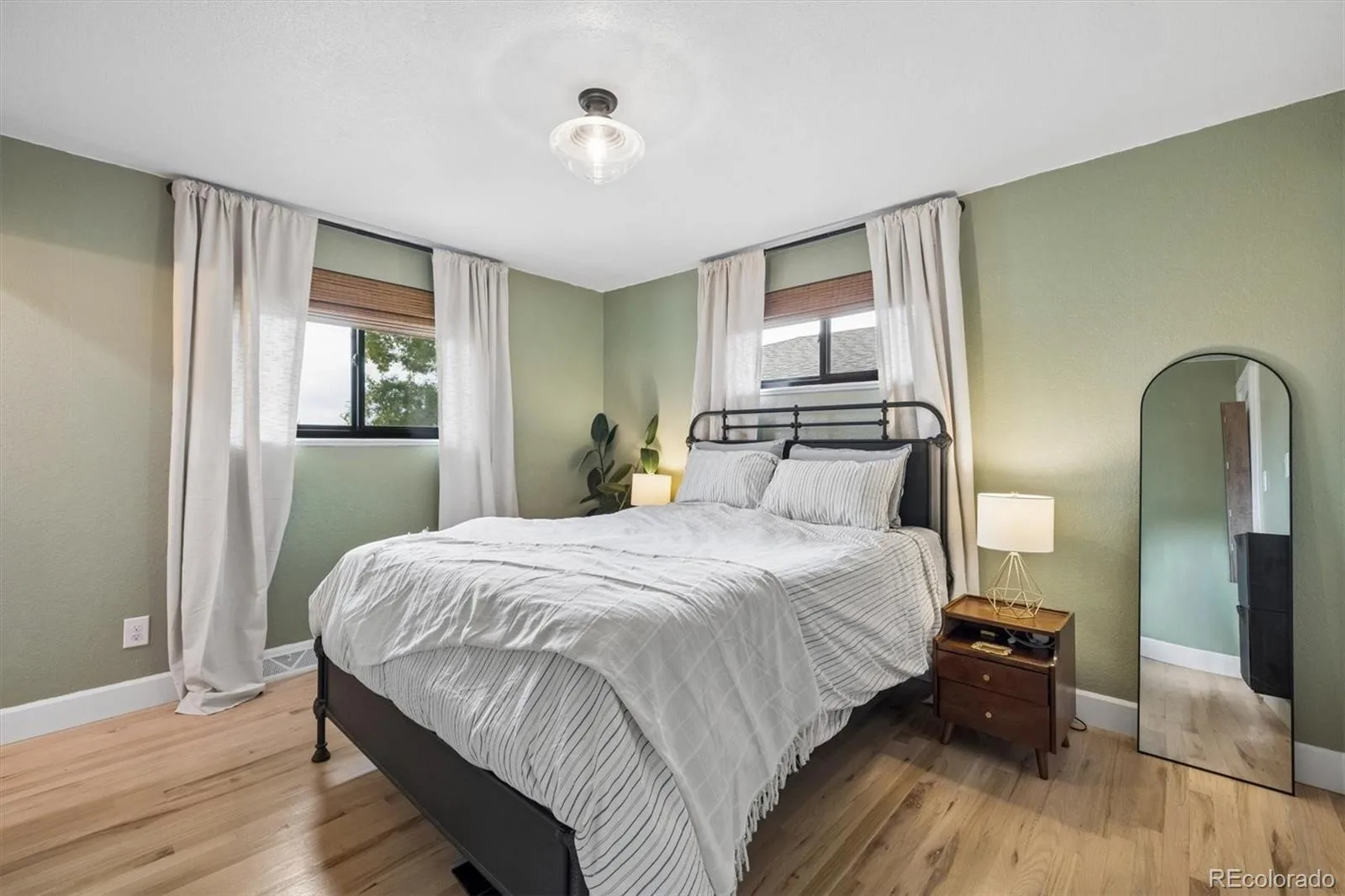 11894 W 65th Place Arvada CO 80004 | MLS #REC4673768 08252026215412 1600 24