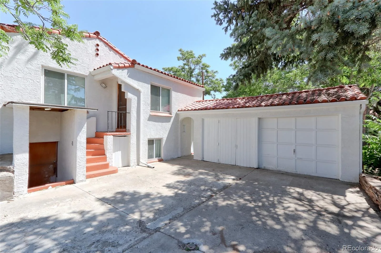 320 S Clay Street Denver CO 80219 | MLS #REC4674350 07302026213636 1600 1