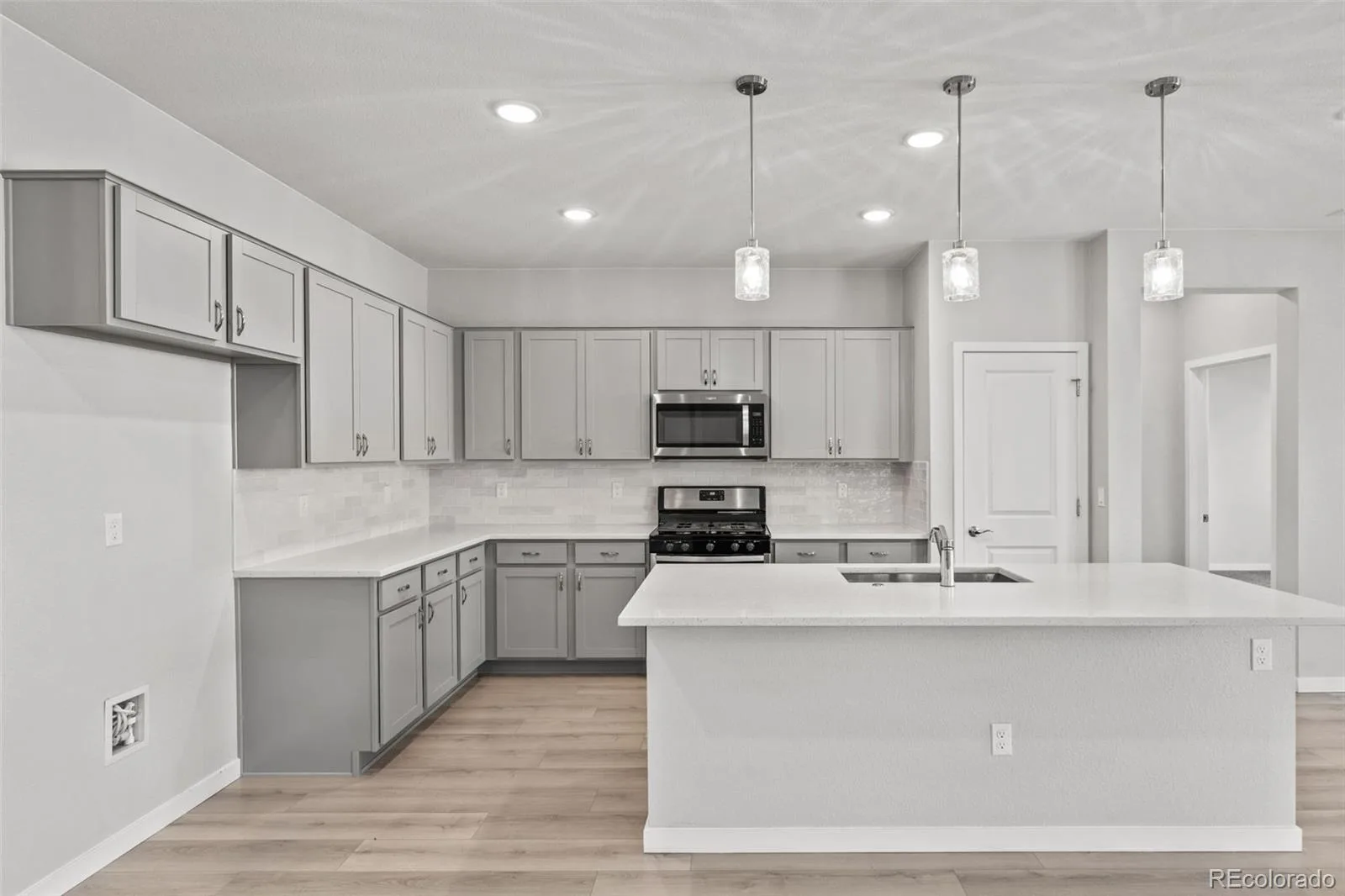 3836 N Catawba Way Aurora CO 80019 | MLS #REC4674431 10102026003028 1600 2