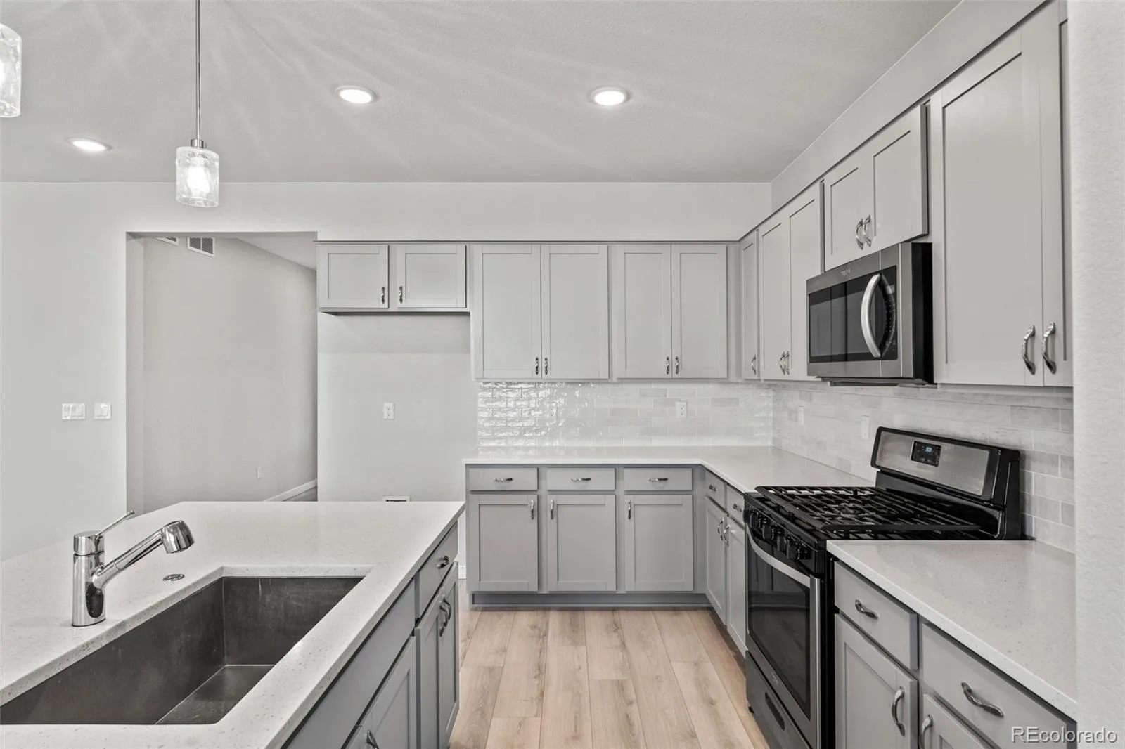 3836 N Catawba Way Aurora CO 80019 | MLS #REC4674431 10102026003028 1600 4