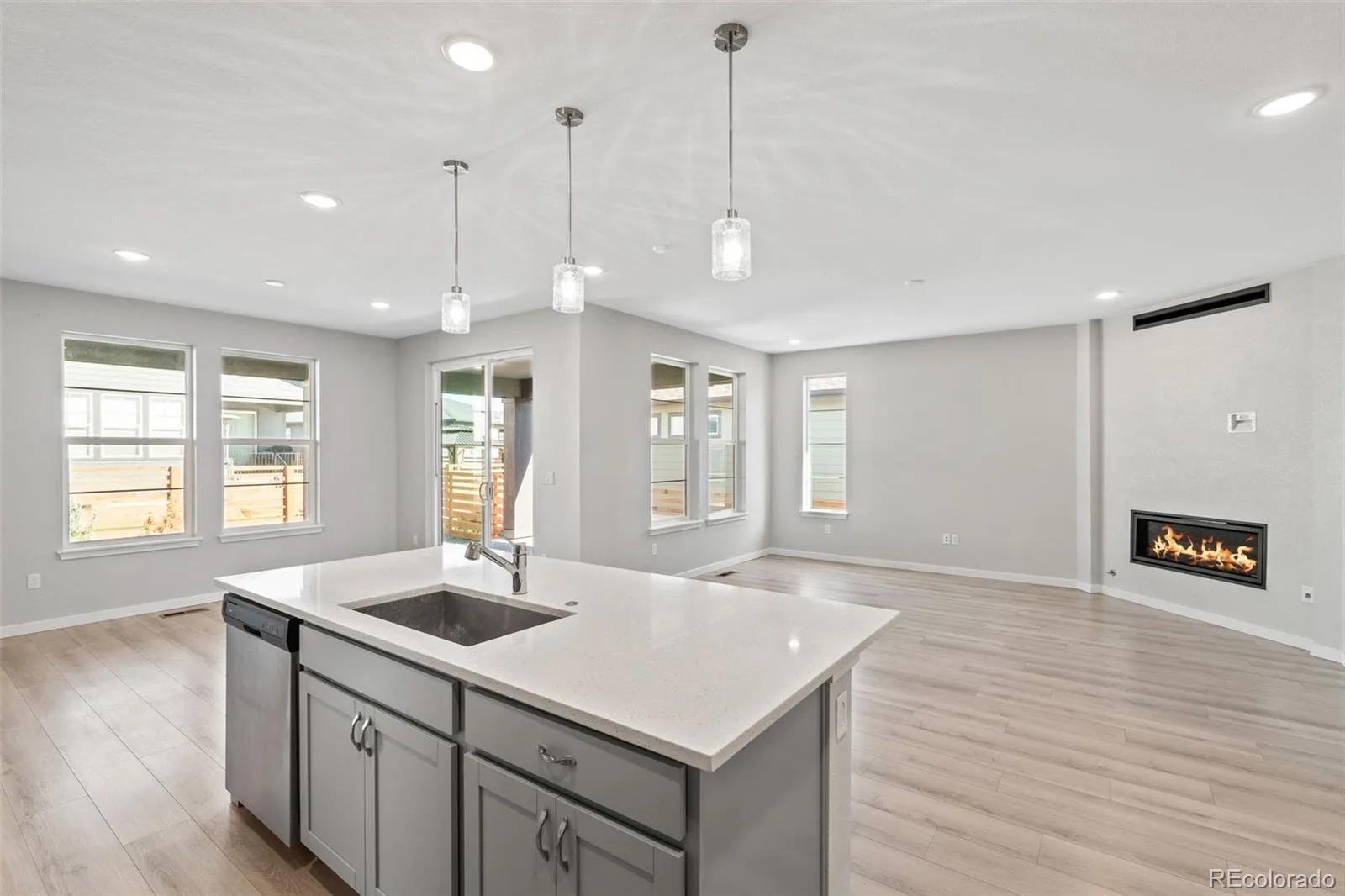 3836 N Catawba Way Aurora CO 80019 | MLS #REC4674431 10102026003028 1600 5