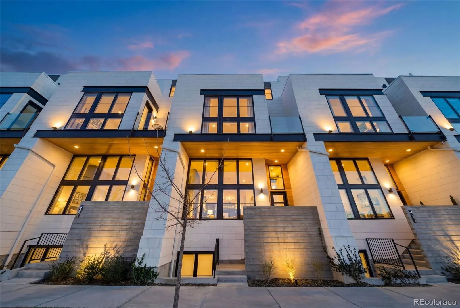 04112026162215 1600 1