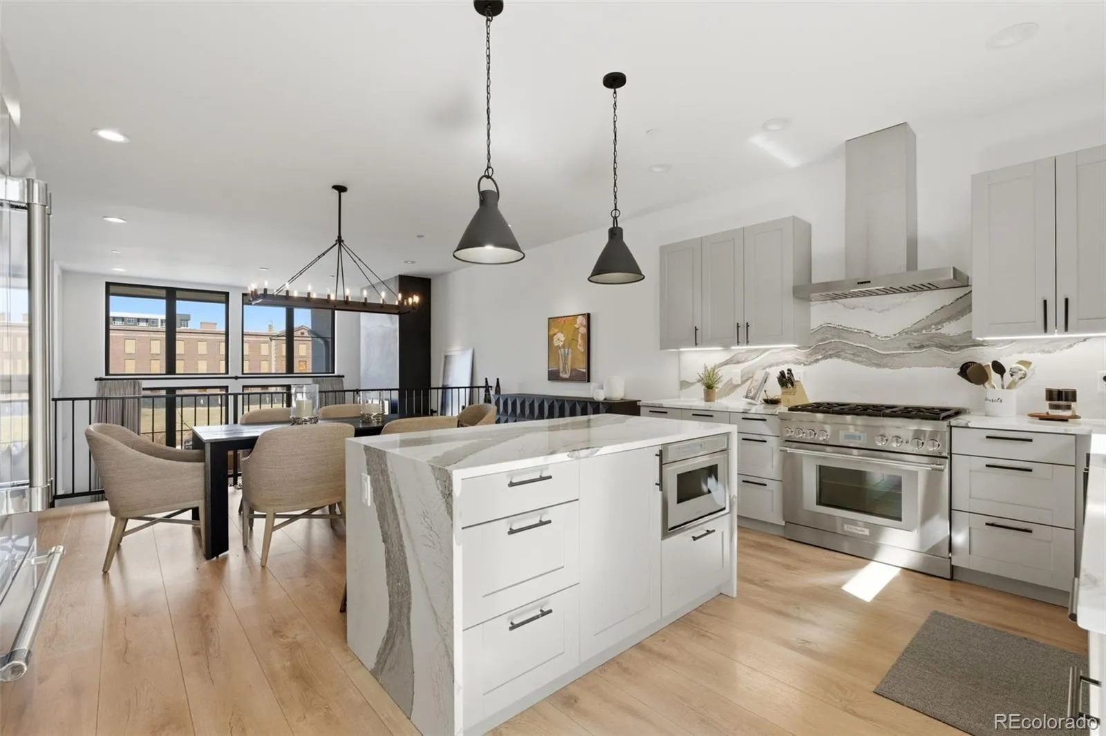 04112026162215 1600 13