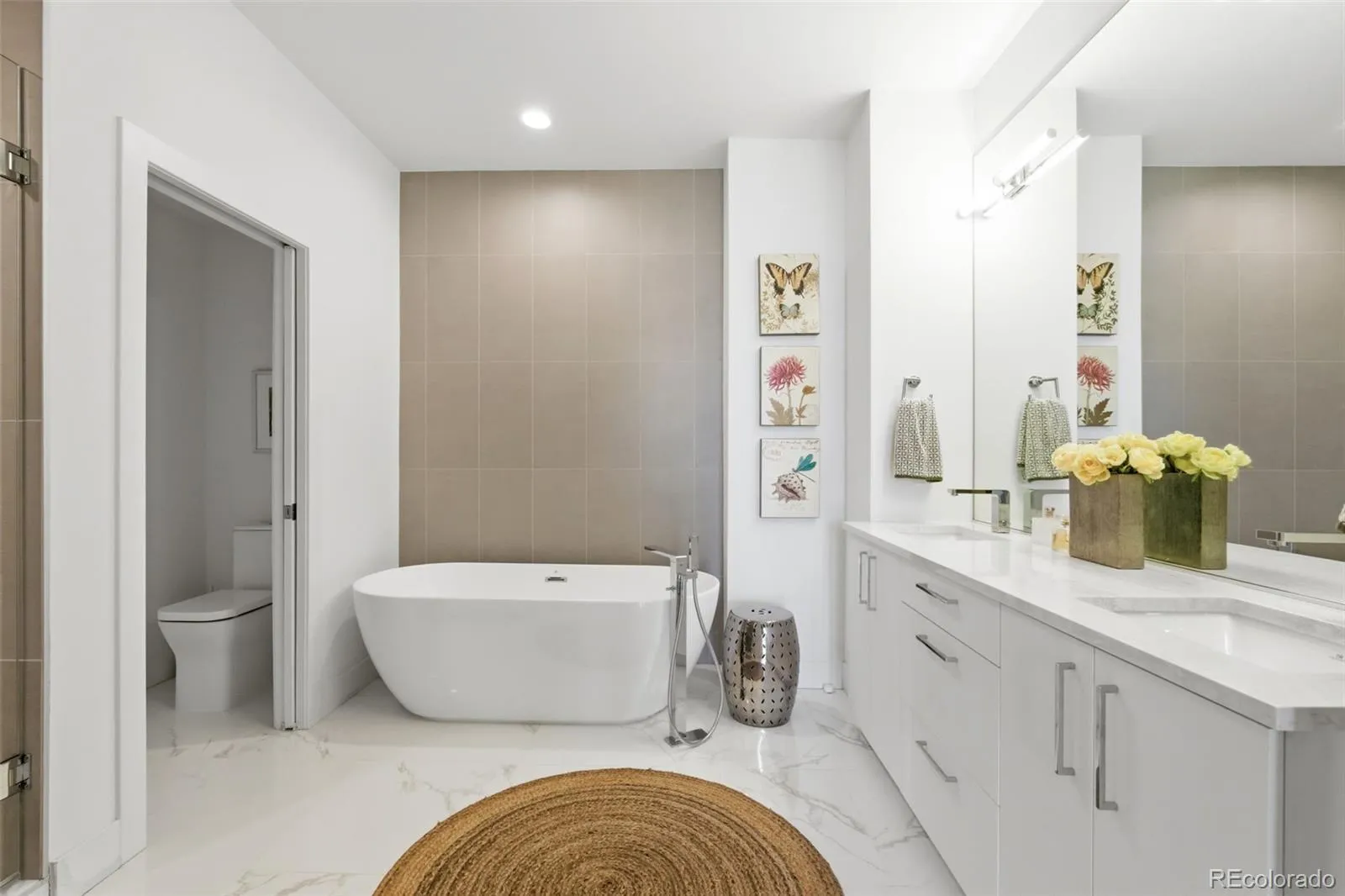 04112026162215 1600 20