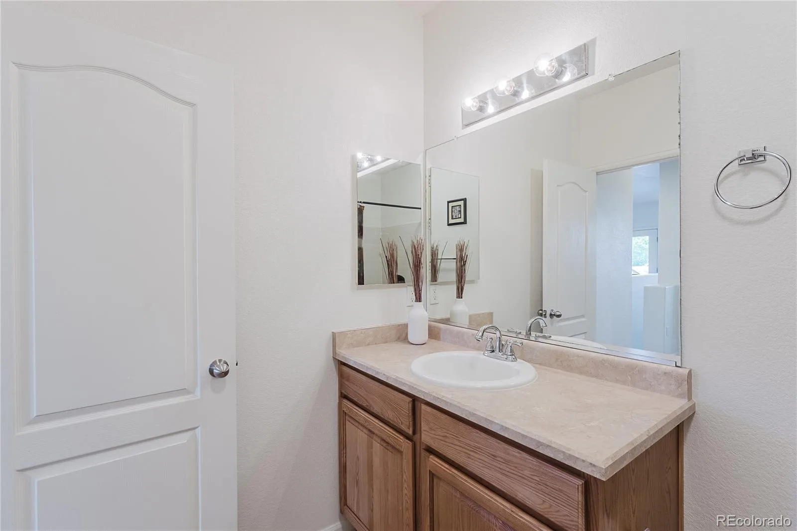 7130 Simms Street #202 Arvada CO 80004 | MLS #REC4677420 08012026050443 1600 21