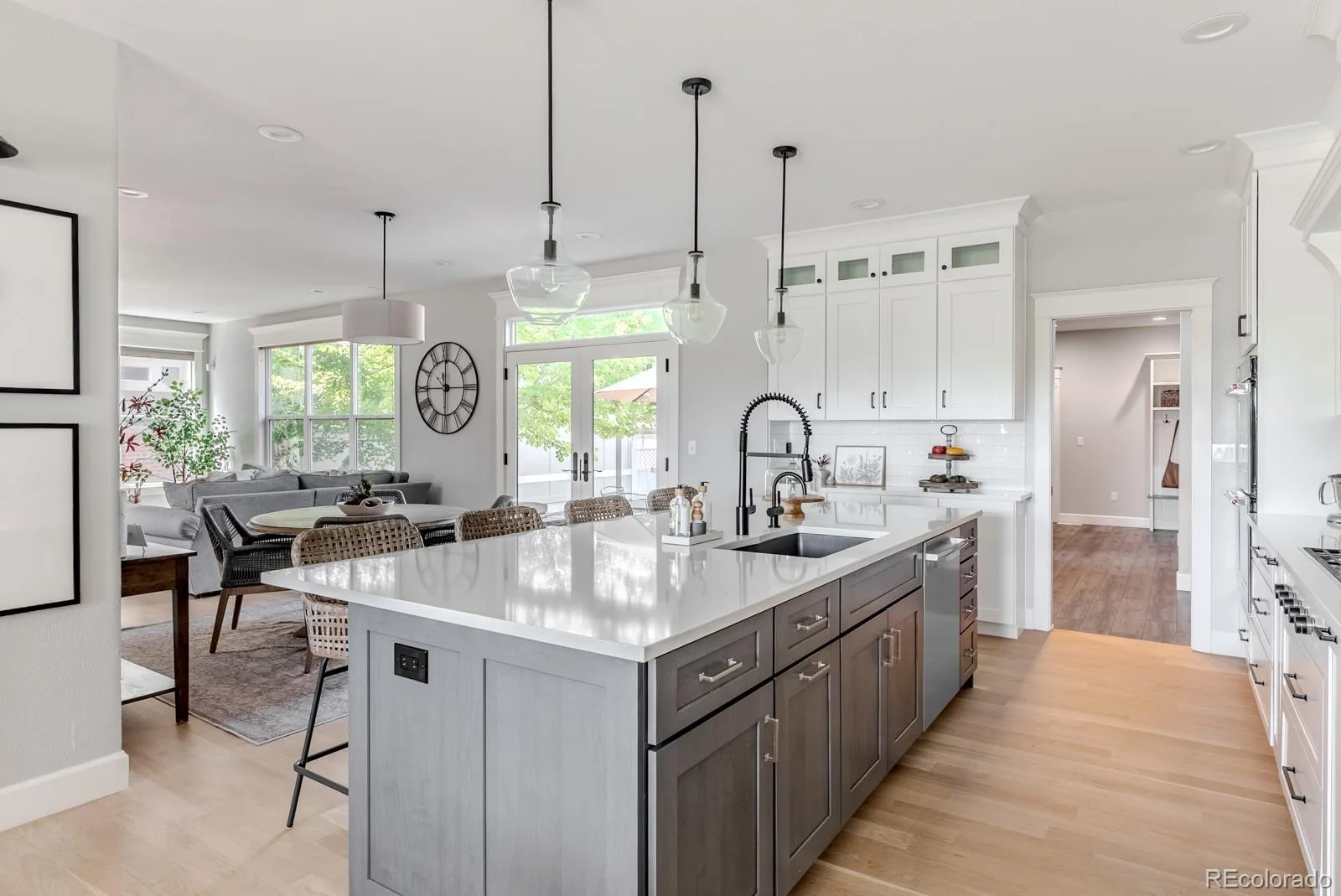 8657 Devinney Street Arvada CO 80005 | MLS #REC4677452 08252026174822 1600 10