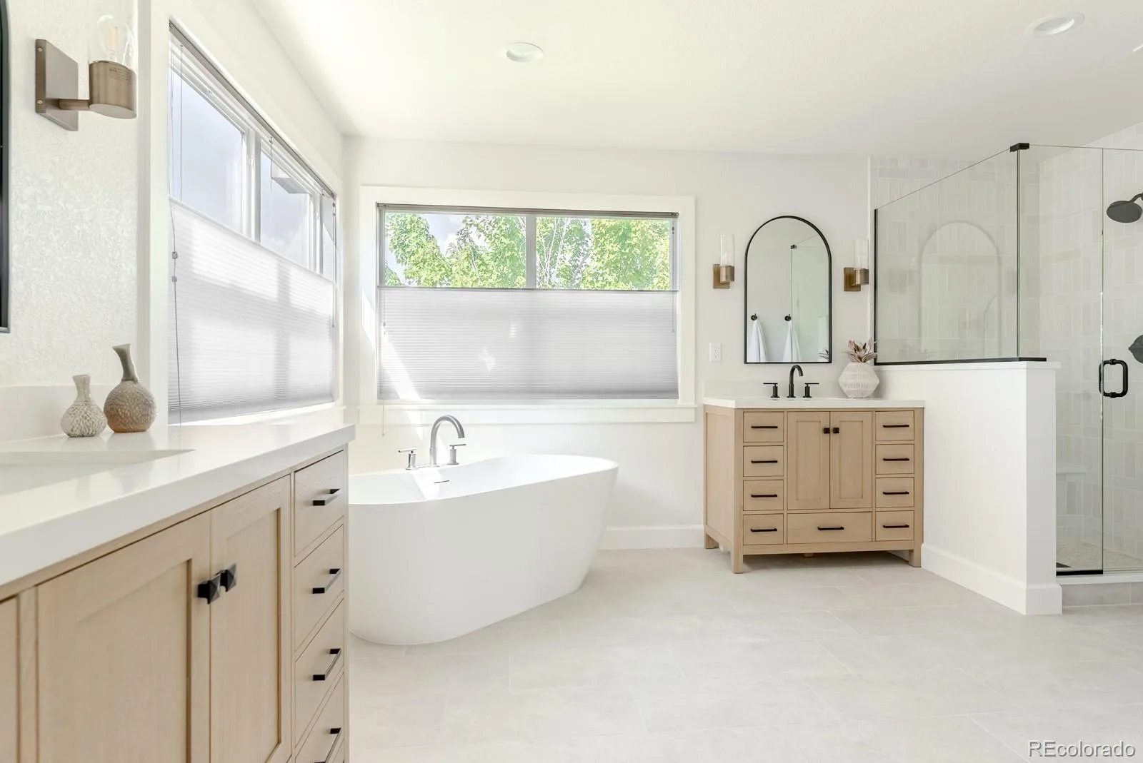 8657 Devinney Street Arvada CO 80005 | MLS #REC4677452 08252026174822 1600 29