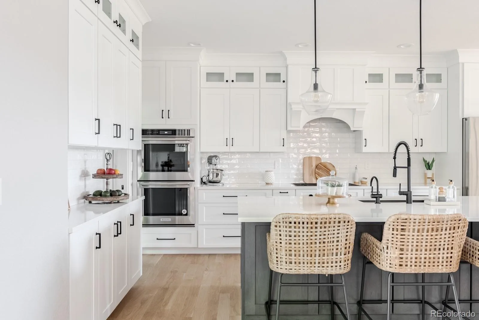 8657 Devinney Street Arvada CO 80005 | MLS #REC4677452 08252026174822 1600 4