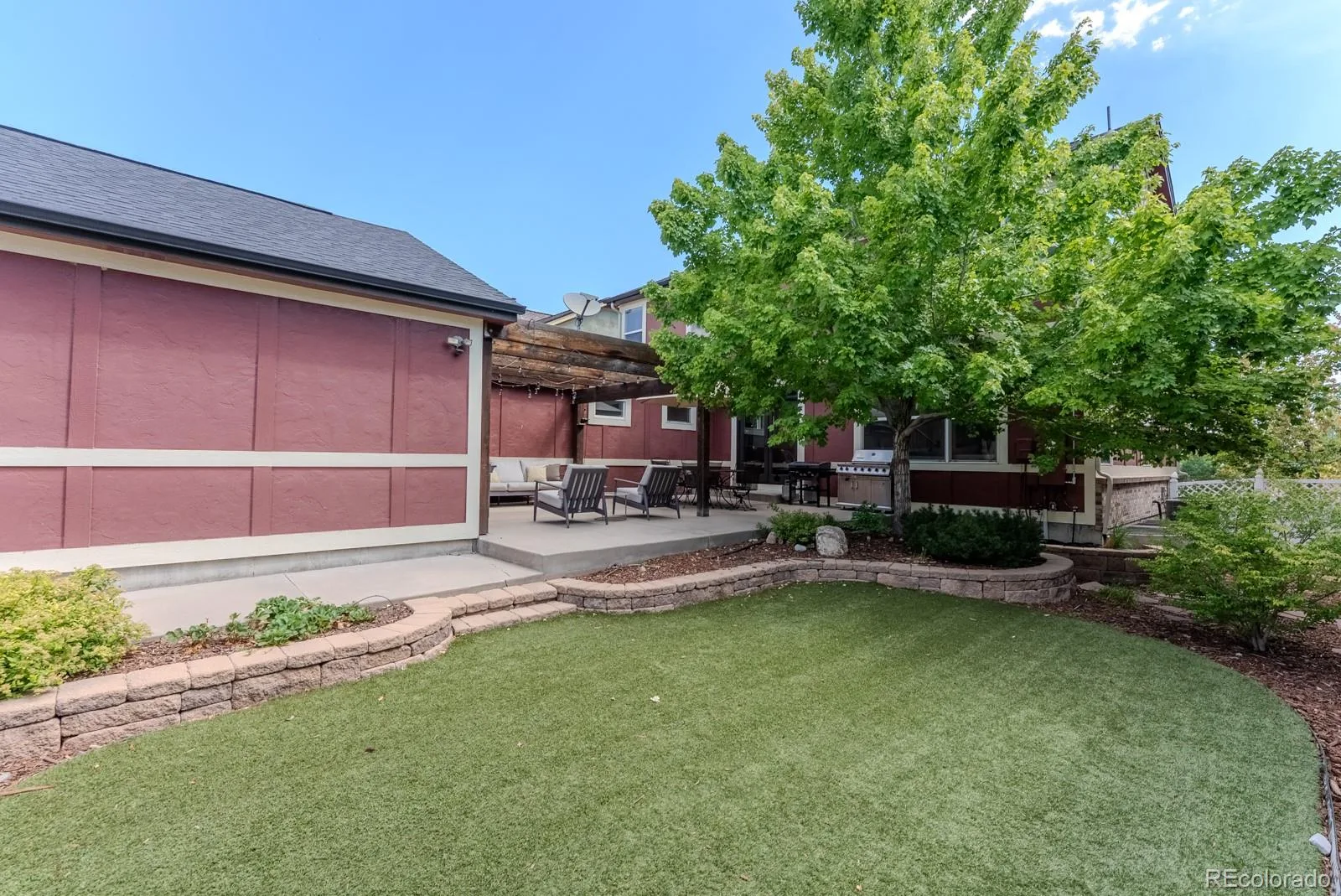 8657 Devinney Street Arvada CO 80005 | MLS #REC4677452 08252026174822 1600 40